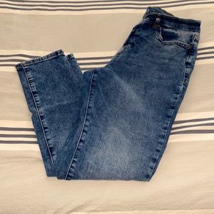NWOT Women’s a.n.a high rise jeans